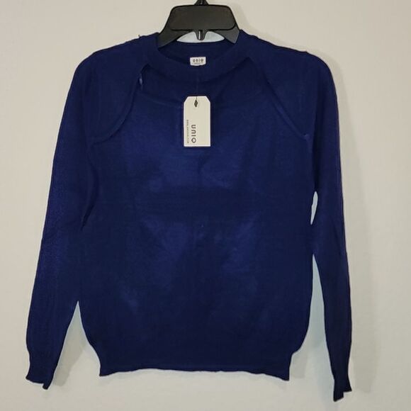 Uniq Navy Knit Sweater Top Opening on Neckline Size S/M NWT‎ - Picture 1 of 3